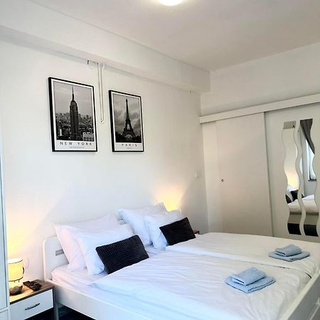 Studio Apartman Brletic Tounj Екстер'єр фото