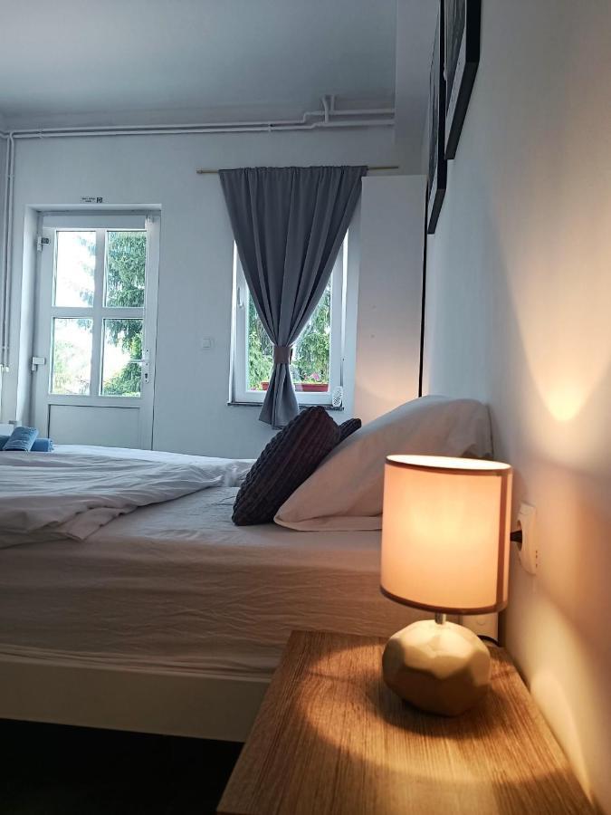 Studio Apartman Brletic Tounj Екстер'єр фото